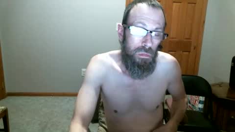 studcock6977 online show from November 19, 4:12 am