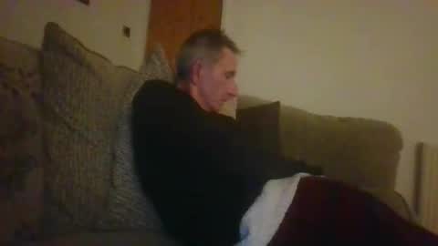 stuuuey73 online show from November 10, 11:42 pm