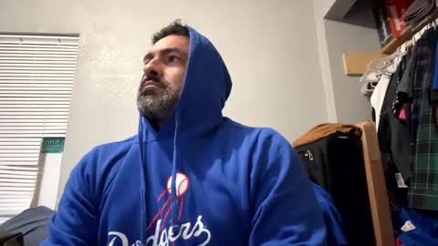 Snapshot of suavecito67 chatting on February 19, 2:33 am suavecito67 online show from February 19, 2:33 am
