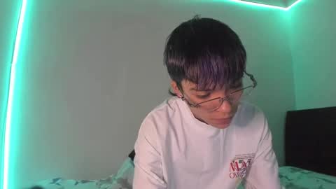 Snapshot of submissive_boyy_ chatting on January 20, 6:21 pm nico online show from January 20, 6:21 pm