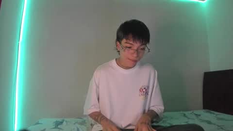 Snapshot of submissive_boyy_ chatting on January 29, 6:28 pm nico online show from January 29, 6:28 pm