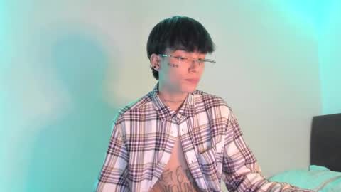 Snapshot of submissive_boyy_ chatting on December 11, 1:33 pm nico online show from December 11, 1:33 pm