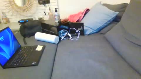 Snapshot of submissivguy chatting on March 6, 8:37 pm submissivguy online show from March 6, 8:37 pm