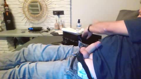 Snapshot of submissivguy chatting on October 2, 7:07 pm submissivguy online show from October 2, 7:07 pm