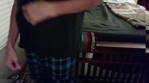 Submitted4u online show from December 14, 8:54 am