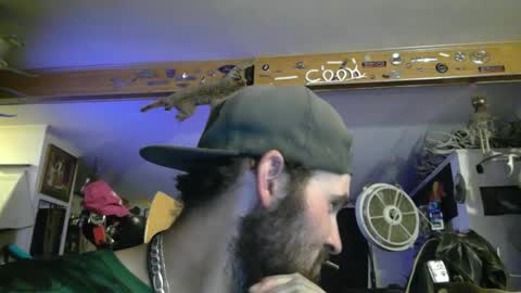 Snapshot of sugarbush696 chatting on September 27, 4:32 am Sugarbush696 online show from September 27, 4:32 am