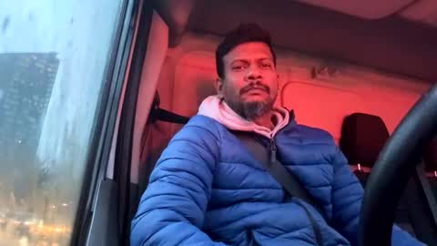 sugarcockydaa online show from December 18, 7:59 am