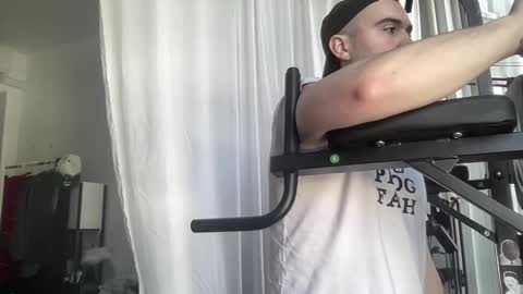 Sugar online show from February 17, 4:59 pm