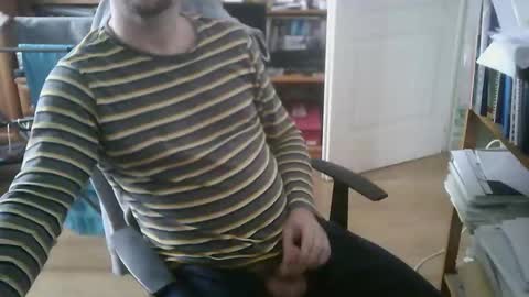 Snapshot of sullaspqr chatting on January 5, 8:32 am Wight online show from January 5, 8:32 am