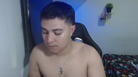 sully50126 online show from October 18, 4:17 am