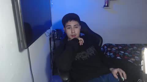 sully50126 online show from October 9, 5:23 am