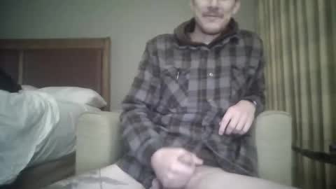 sumwhitedud3 online show from December 4, 6:59 pm