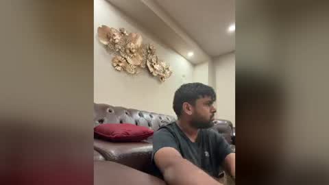 Sundoog online show from July 19, 6:58 pm