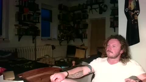 sunr1sa online show from November 11, 4:01 pm