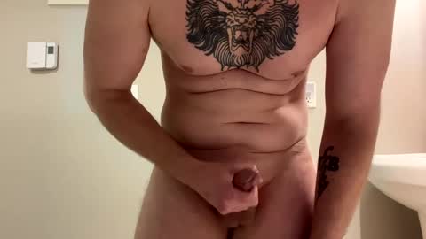 Snapshot of super4wesomeguy69 chatting on January 20, 6:42 am super4wesomeguy69 online show from January 20, 6:42 am