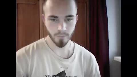 Snapshot of supermanqsky chatting on December 4, 12:58 pm SupermanQSky online show from December 4, 12:58 pm