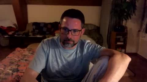 supersquirrel81 online show from March 8, 2:59 am