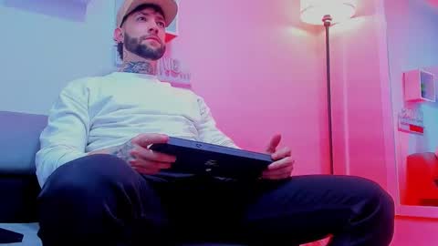 supreme_alpha_ online show from November 22, 4:45 am