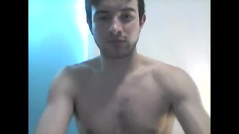 Snapshot of sutromaxx chatting on December 15, 10:37 pm Maximus online show from December 15, 10:37 pm