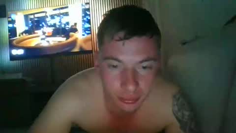 sventwik23 online show from April 12, 1:42 am