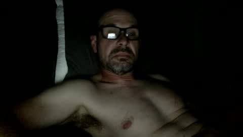 Snapshot of sweet_nutts chatting on December 2, 11:38 pm sweet_nutts online show from December 2, 11:38 pm