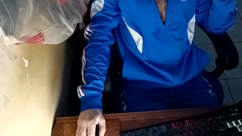 Sweet Red Ita online show from February 23, 1:05 pm