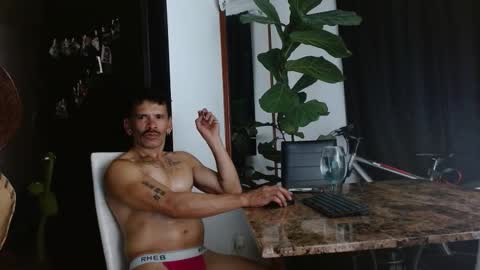 sweetday_19 online show from January 18, 1:07 am