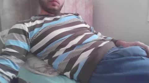 sweety_boy21 online show from January 2, 12:03 pm