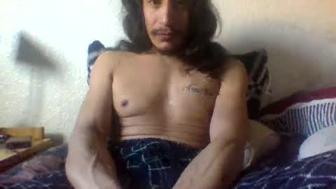 Snapshot of sweezybrown1 chatting on February 20, 11:32 pm MR. SWEEZY online show from February 20, 11:32 pm
