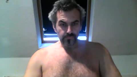 swinger_men_austria online show from December 18, 7:26 am