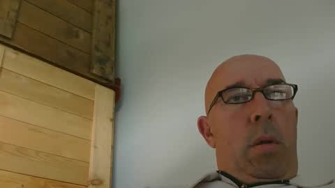 Snapshot of swissscooby55 chatting on September 14, 11:23 am swissscooby55 online show from September 14, 11:23 am