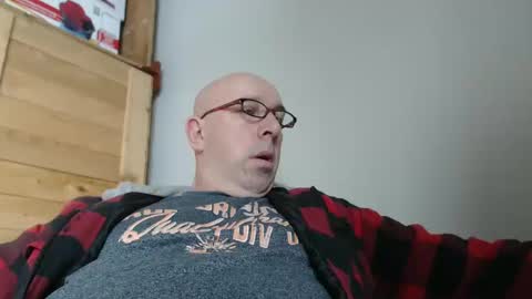 Snapshot of swissscooby55 chatting on February 16, 9:37 am swissscooby55 online show from February 16, 9:37 am
