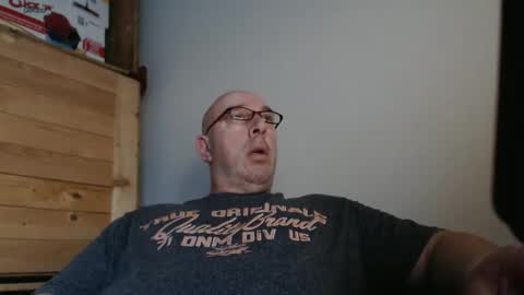 Snapshot of swissscooby55 chatting on January 26, 7:32 am swissscooby55 online show from January 26, 7:32 am