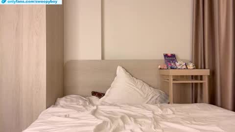 Snapshot of swoopyboy chatting on September 9, 5:12 pm swoopyboy online show from September 9, 5:12 pm