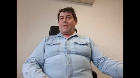 Snapshot of sympa_trique chatting on September 26, 2:26 pm sympa_trique online show from September 26, 2:26 pm