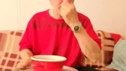 szaszinno6669068 online show from October 14, 12:23 pm