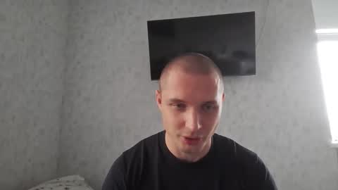 Den online show from October 17, 8:07 am