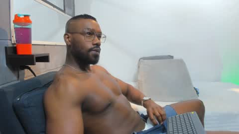 Snapshot of tafari_1 chatting on December 18, 1:34 pm Tafari Zulu online show from December 18, 1:34 pm