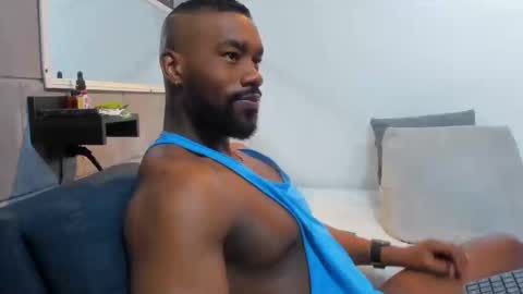 Snapshot of tafari_1 chatting on January 14, 11:37 pm Tafari Zulu online show from January 14, 11:37 pm