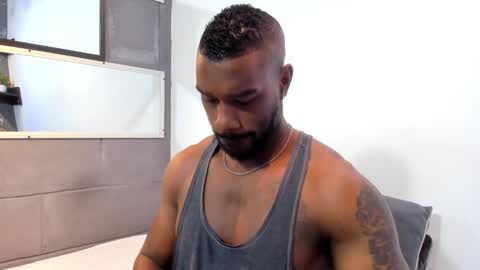 Snapshot of tafari_1 chatting on December 2, 6:52 pm Tafari Zulu online show from December 2, 6:52 pm
