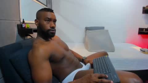 Snapshot of tafari_1 chatting on January 27, 11:22 pm Tafari Zulu online show from January 27, 11:22 pm