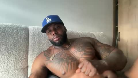 Tairon Tucke online show from April 21, 10:16 pm