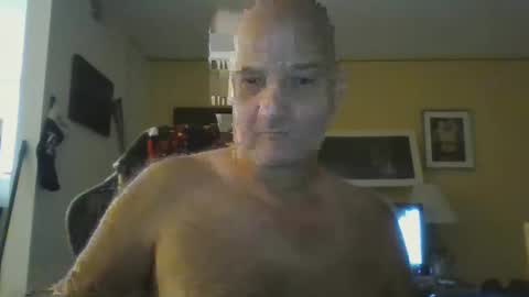 Snapshot of takerlover436295 chatting on September 18, 12:45 am takerlover436295 online show from September 18, 12:45 am