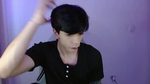 takeru___ online show from April 18, 11:00 am