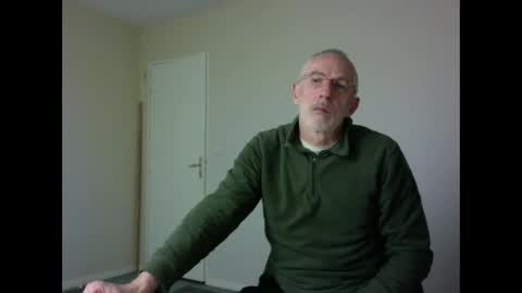 Jack Pierrot online show from January 1, 8:04 pm