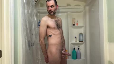 talldarknhandsy online show from October 8, 1:32 am