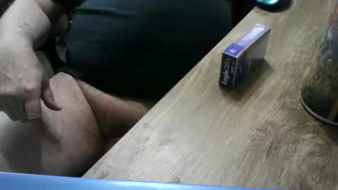 Snapshot of tallndark656 chatting on February 13, 6:48 pm Tallndark656 online show from February 13, 6:48 pm