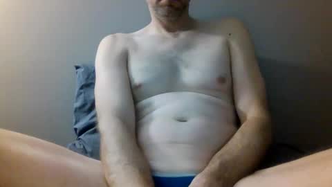 tallskinnylong online show from December 31, 11:09 am