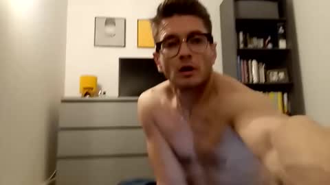 tartankingofscots online show from February 23, 12:47 am