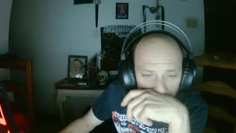 Tatdguy42 online show from March 4, 12:50 am